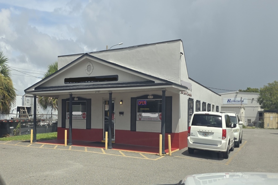 Orlando, Florida, 0 , 0 ,0,Retail,For Sale,0,1193